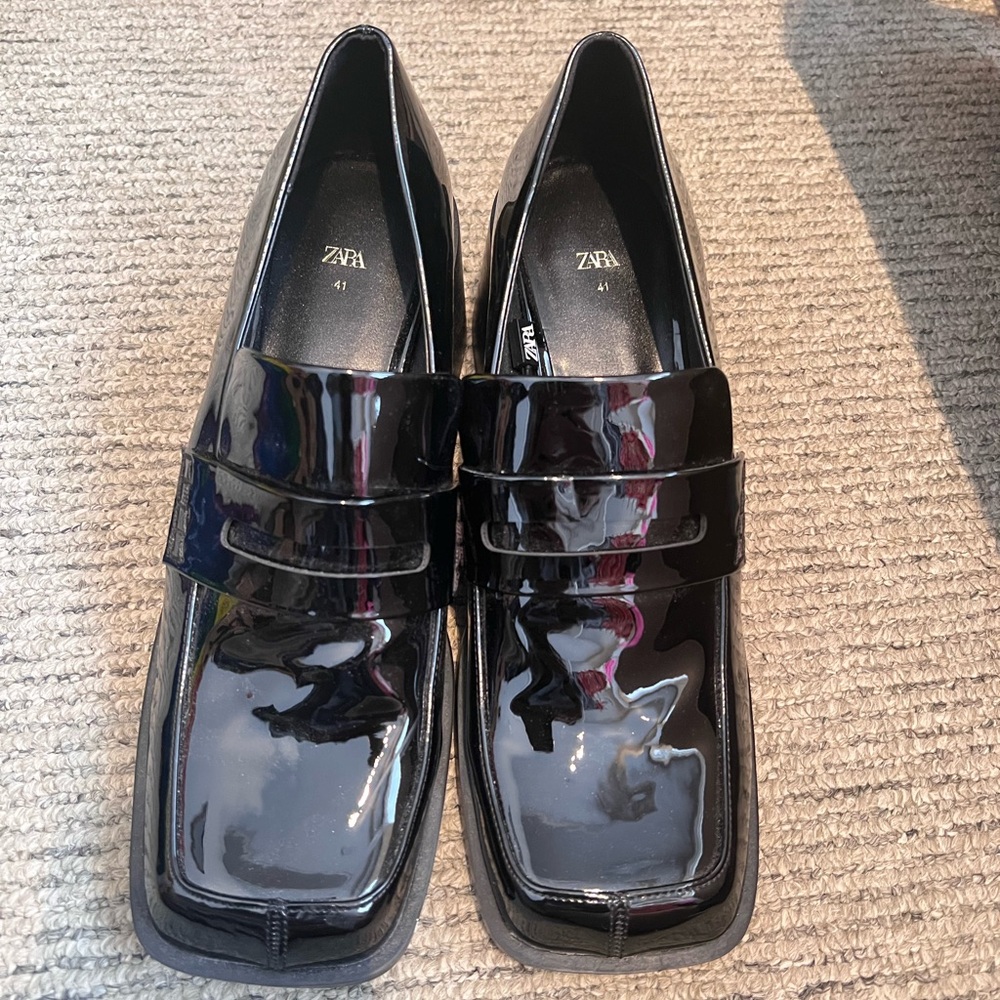 Zara Faux patent leather square toe heeled loafers 41